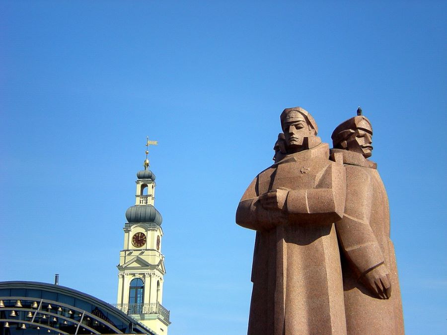 Памятник латвийским солдатам 