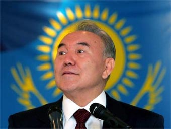 Назарбаев станет последним народным президентом