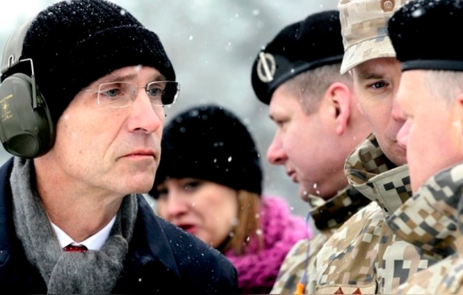 Солдатам НАТО советуют одеваться теплее