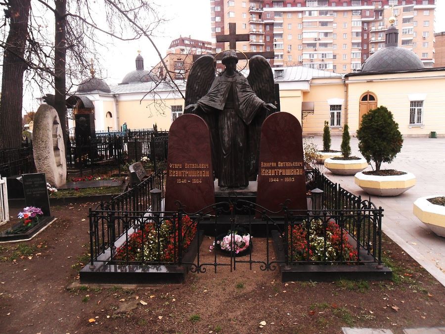 Могила Отари Квантришвили