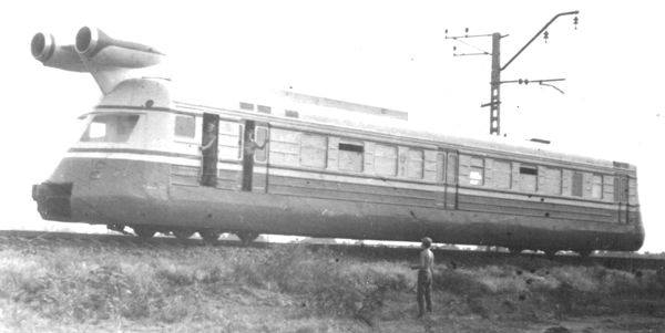 Забытие проекты СССР: поезд на реактивной тяге