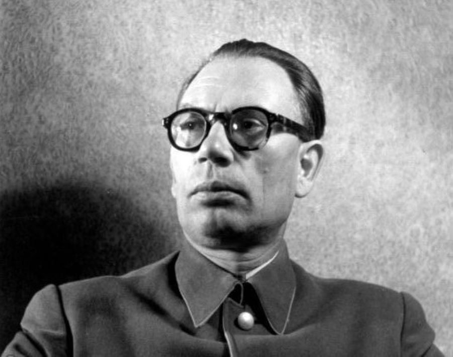 Андрей Власов