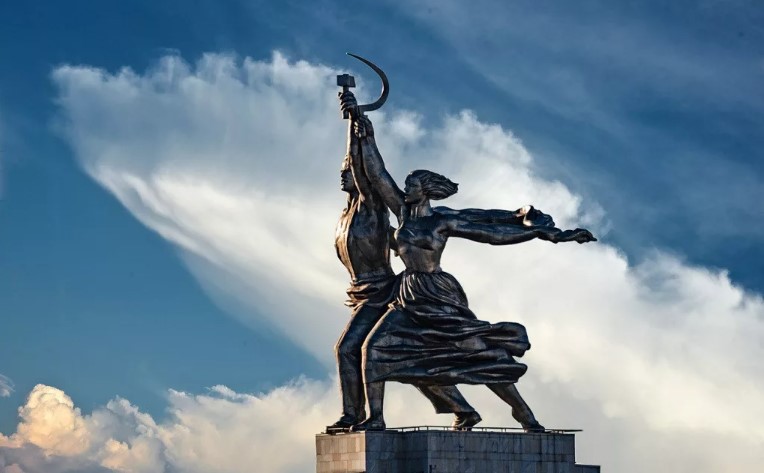 Монумент 