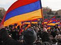 Уроки не впрок: в Армении началась  бархатная революция 