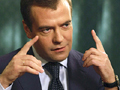 Президент Медведев велел проверять школьников на наркотики