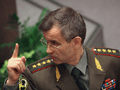 Нургалиев просит обращаться к стражу порядка  господин полицейский 