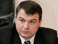 Министр Сердюков отказывается видеть врага в лице НАТО
